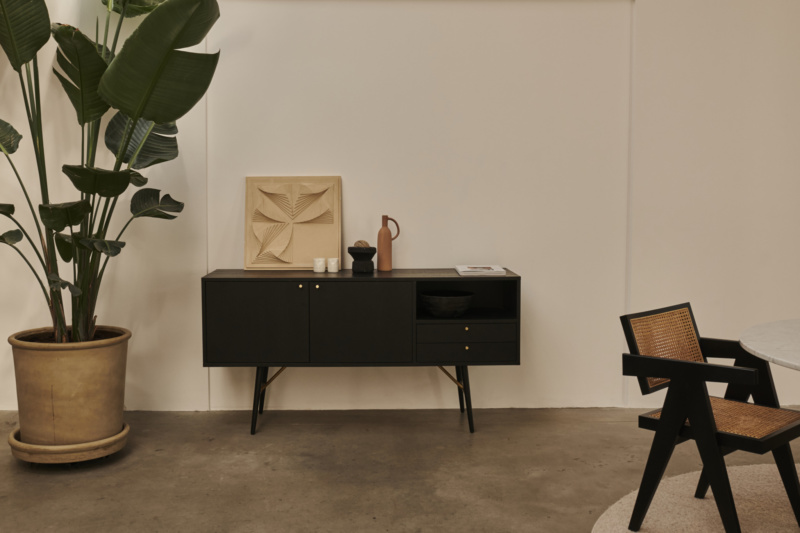 Sideboards | Aime Té